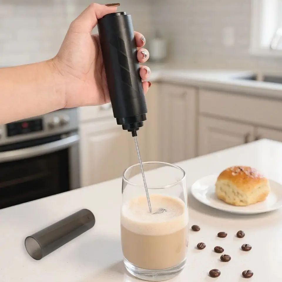 Kitchen Appliances Germany - 1 AA battery powered coffee milk
